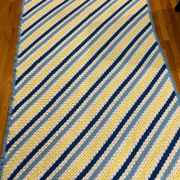 Crotched Afghan Blanket - Blue, Yellow and White Blanket ,Throw, Afghan - - Picture 10 of 14